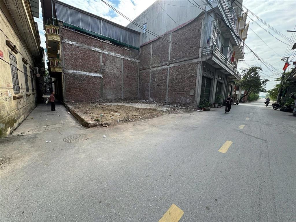 Bán đất kinh doanh đồng kỵ 3 ô tô giá hơn 3 tỷ 0363 664 ***