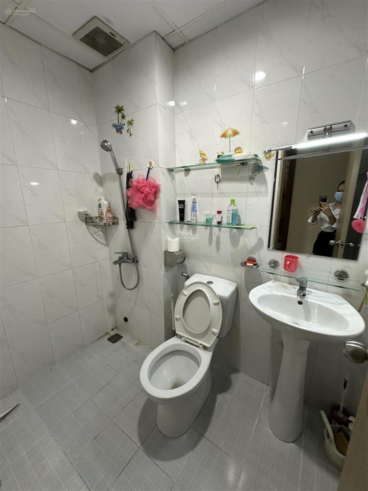 Bán chung cư sài gòn town diện tích 80m , 3pn 2wc giá 2,73 tỷ