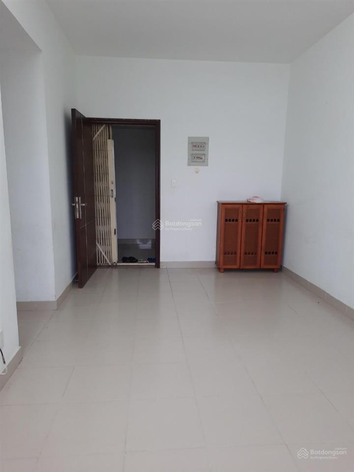 Cần bán chung cư lotus garden 3pn diện tích 70m  sổ hồng rồi giá 3,9 tỷ
