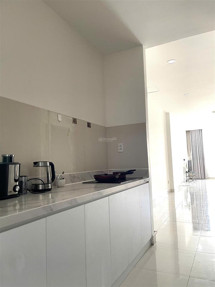 Cần bán chung cư 8x rainbow ( ngọc đông dương ) 2pn 2wc giá 2,55 tỷ