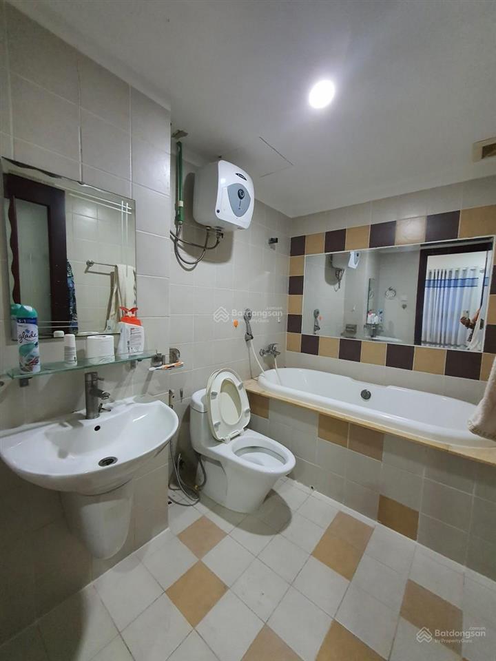 Cần bán chung cư phú thọ quận 11 diện tích 60m 2pn giá 3,55 tỷ