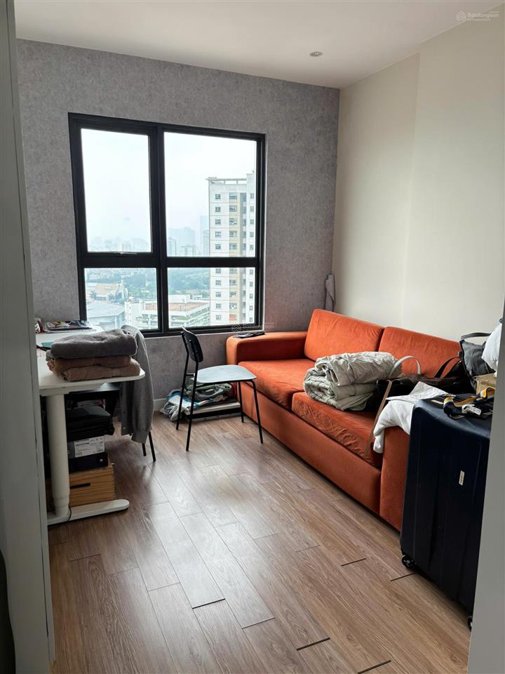 [metro kosmo]  căn hộ ăn điểm nhờ tầng cao và view thoáng hồ tây  84m² giá thuê 18,5 triệu