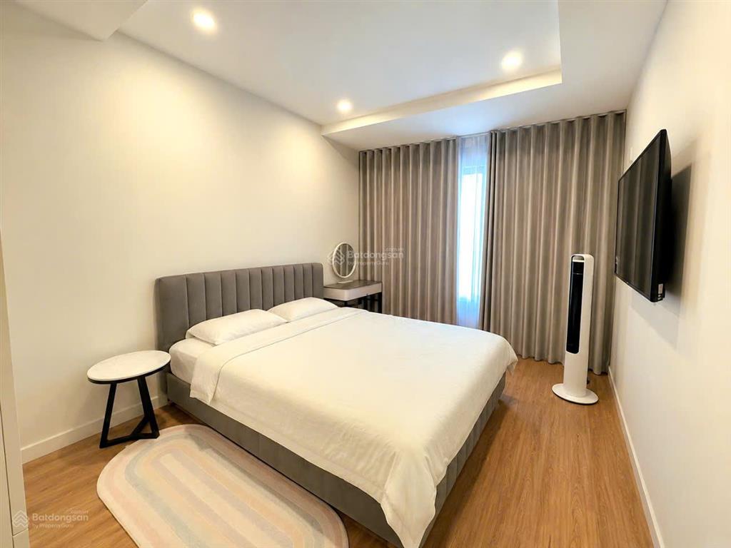 Căn hộ siêu hiếm  190m² kosmo tây hồ  lần đầu tiên cho thuê