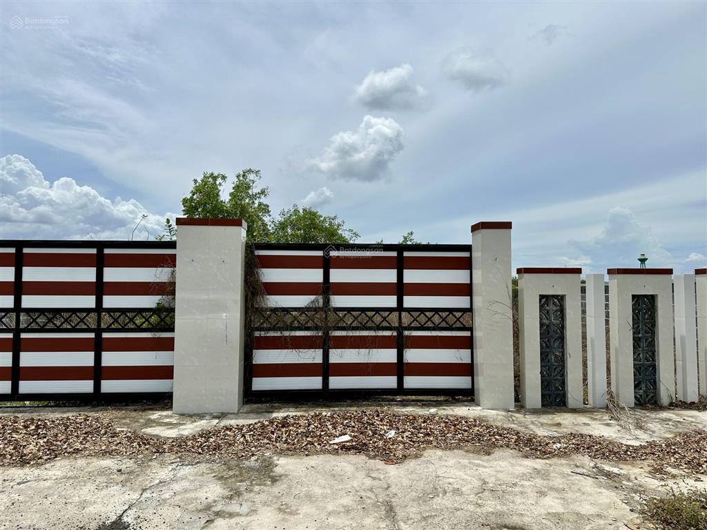 Bán nhanh miếng đất 8x32m với 100m² thổ cư tại xã phước hội, giá 3 tỷ 950 triệu