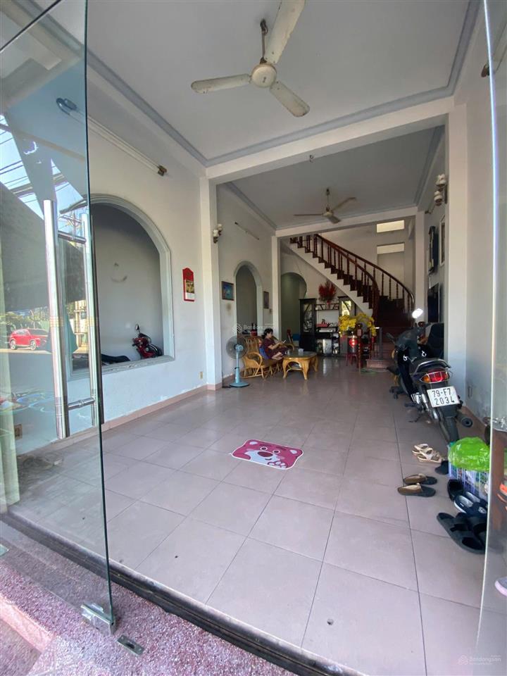 Bán nhà 3t, cách biển chỉ 900m, sát chợ bình tân, đường trường sa, buôn bán đông đúc