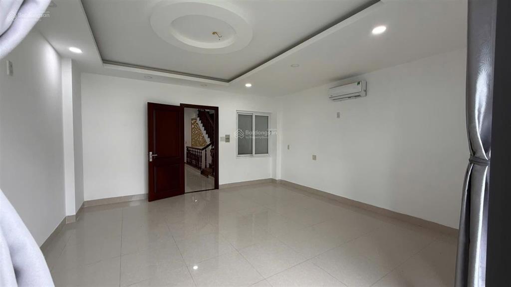 Nhà 4t kđt phước long 11ty ngay trung tâm nha trang, đối diện công viên, vừa ở vừa đầu tư