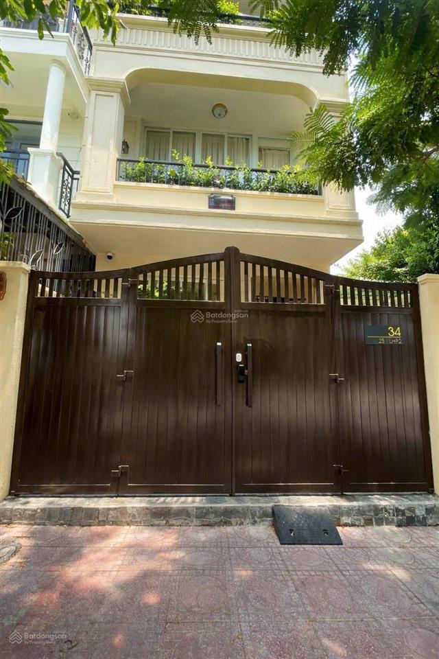 Siêu phẩm hà quang 2  bán căn liền kề siêu đẹp kđt hà quang 2 , đang cho nga thuê 50triệu/tháng