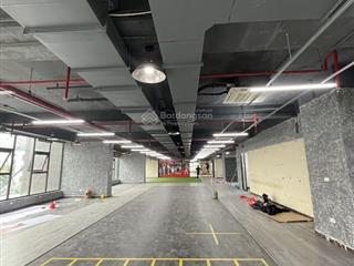 Sàn thương mại 1.000m² tại mạc thái tổ yên hòa cắt lẻ linh hoạt chỉ từ 250k/m²