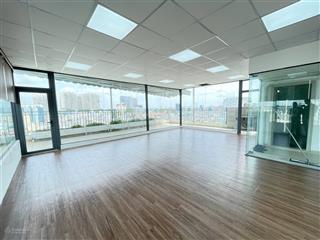 Cho thuê văn phòng lý nam đế  60m2  14tr  có hầm & pccc an toàn tuyệt đối