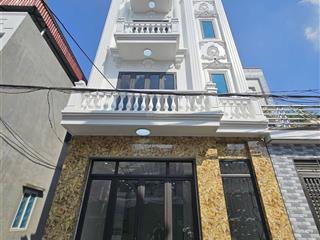 Bán nhà đồng hòa đường 5m, giá 4 tỷ 560tr