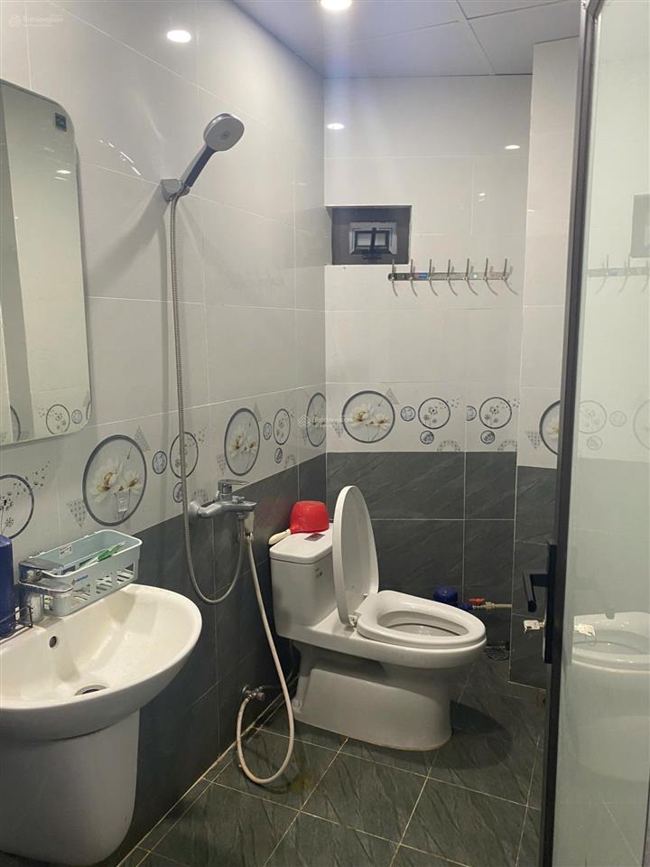 Cho thuê ccmn full nội thất văn phú, hà đông