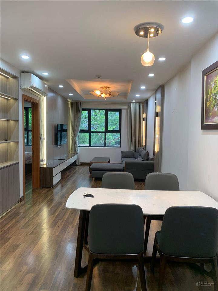 Chính chủ cần bán gấp căn 02 ngủ tại toà ct1 thái hà 43 phạm văn đồng căn góc.