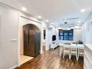Bán căn hộ ct4 thái hà 43 phạm văn đồng l/h 0983 593 ***