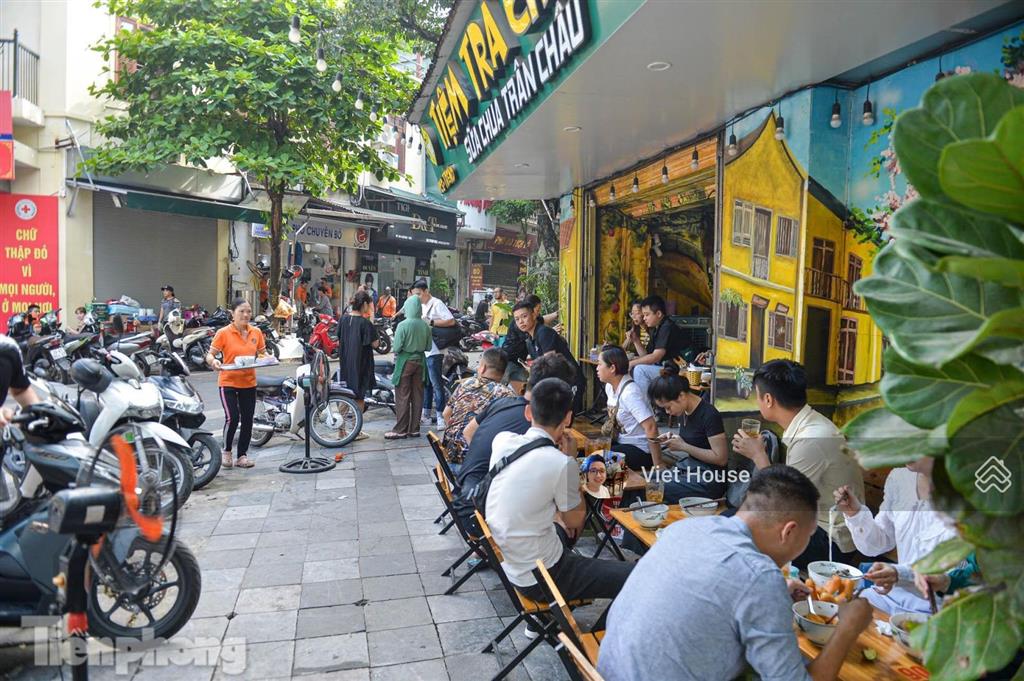 Viet house  nhà mt châu thị vĩnh tế  ngang 10 m  45 tr/tháng