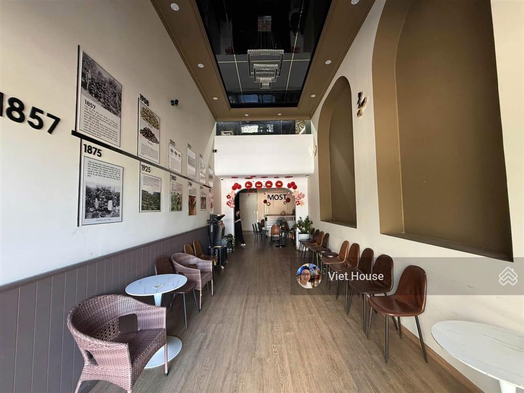 Viet house  nhà mt phạm văn đồng  250 m2  ngang 10  80 tr/th (cho thuê)