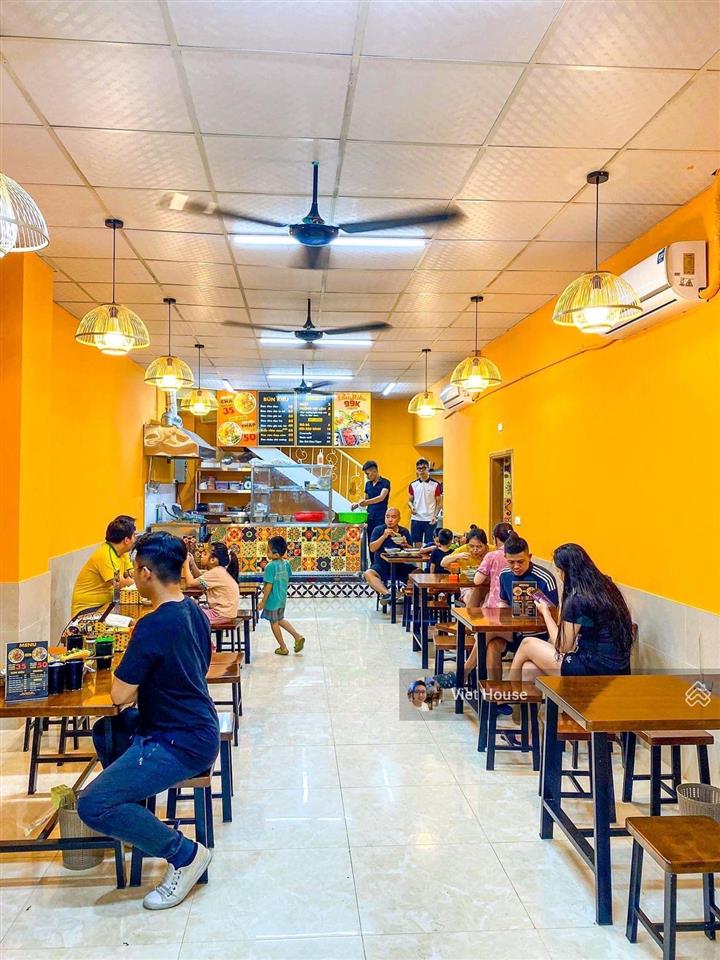 Viet house  mặt tiền trần bạch đằng cho thuê  a/c cần cho thuê nhà gọi em nha