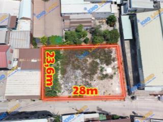 Giảm 3tỷ bán quỹ đất 666m2 ngay lê thị trung ngã 6 an phú.kinh doanh hoặc tách 5 sổ đẹp