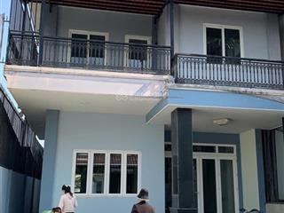 Cho thuê biệt thự sân vườn 576m2 gần vincom 23tr