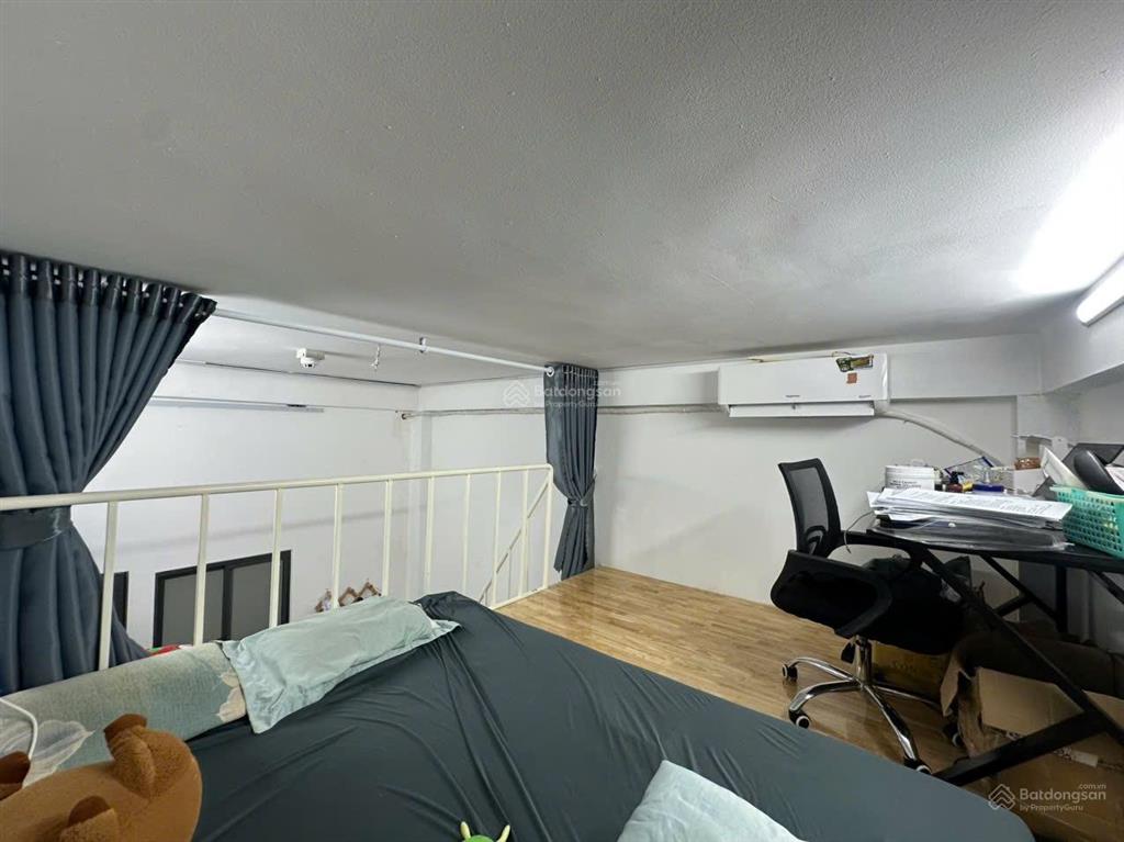 Cho thuê căn hộ duplex có gác rộng rãi mới đẹp full nội thất 100% ngay gần trung tâm vincom