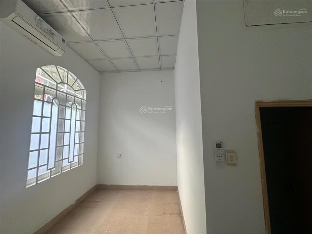 Cho thuê khu nhà vườn 640m2 gần quảng trường tỉnh đồng nai