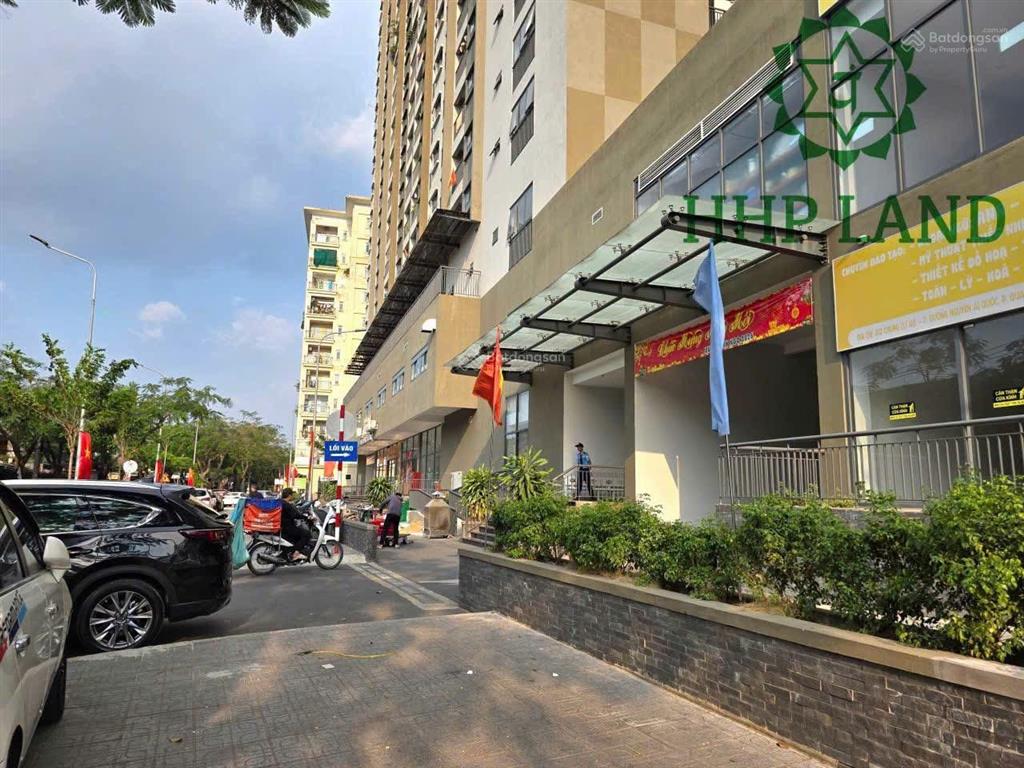 Cho thuê shophouse chung cư a6a7 quang vinh