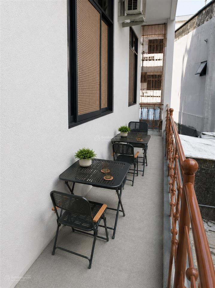 Cho thuê căn hộ duplex có gác rộng rãi mới đẹp full nội thất 100% ngay gần trung tâm vincom gần chợ
