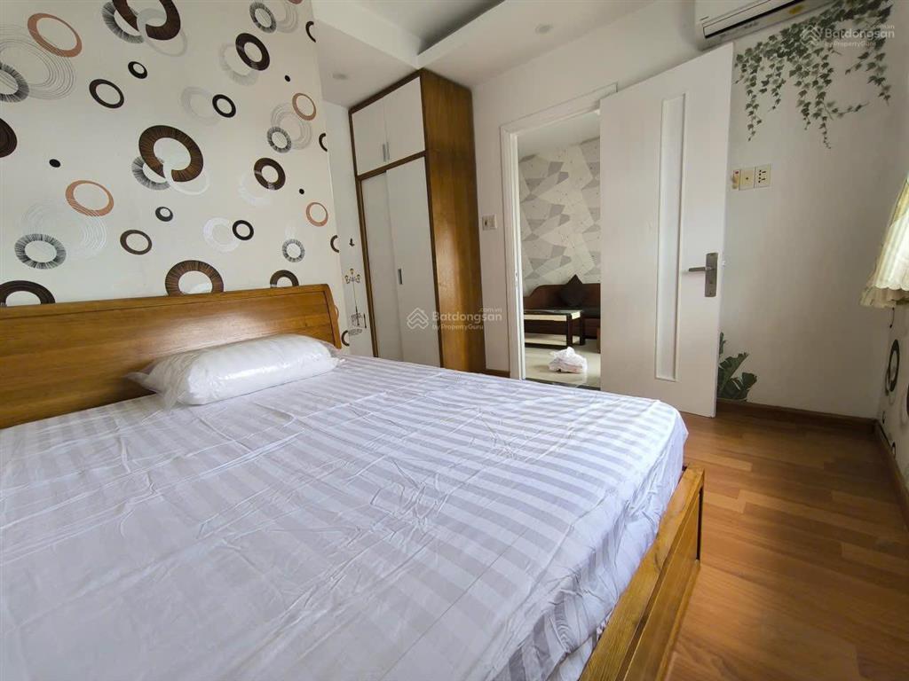 Bán căn hộ 70m2, 2pn pegasus view hồ bơi & đẹp