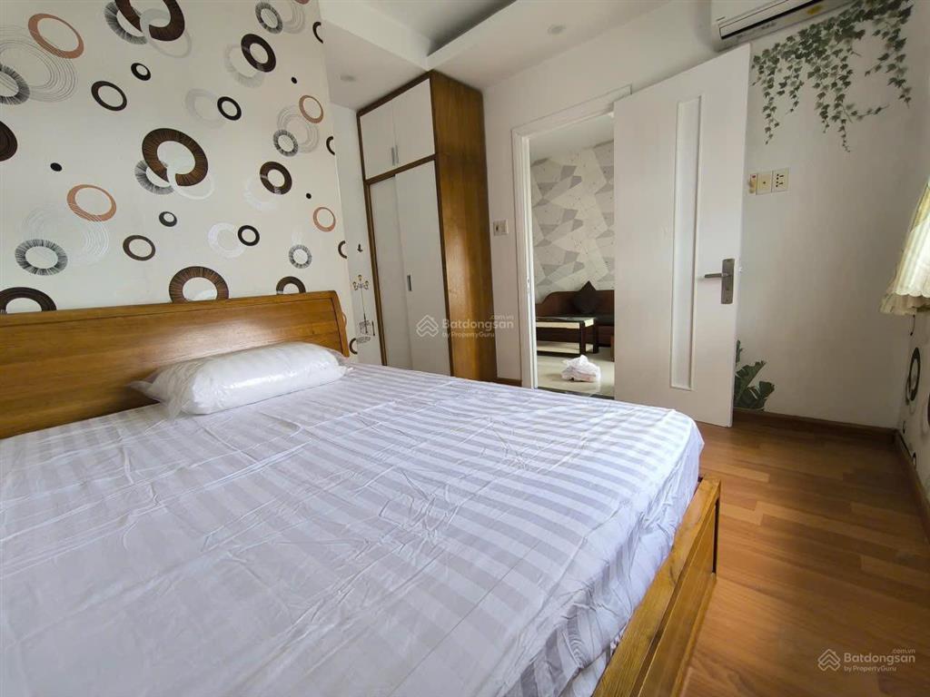 Bán căn hộ 70m2, 2pn pegasus view hồ bơi & đẹp