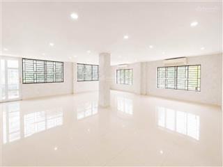 Cho thuê tòa nhà 750m2 góc 2 mặt tiền d2d biên hòa