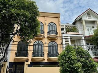 Cho thuê toà nhà ngang 8m mới sơn sửa đẹp khu d2d, võ thị sáu, đồng nai !!!