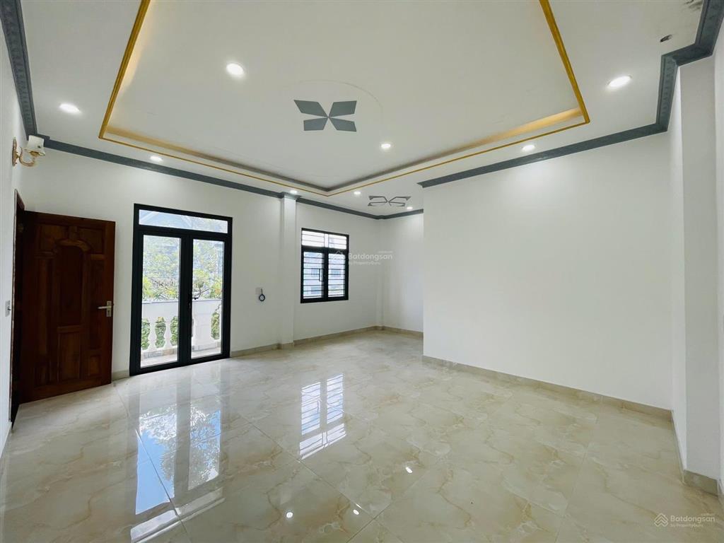 Cho thuê biệt thự mới đẹp góc 2 mặt tiền khu dân cư bửu long