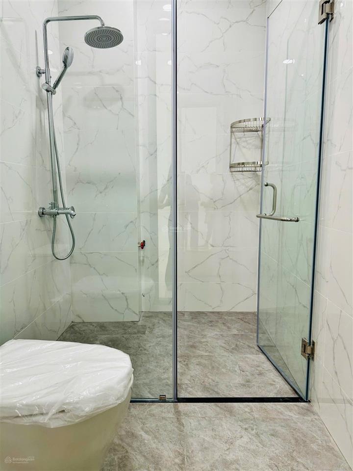 Cho thuê nhà 1 trệt 2 lầu 5x20m kdc bửu long 3, 15 triệu/tháng