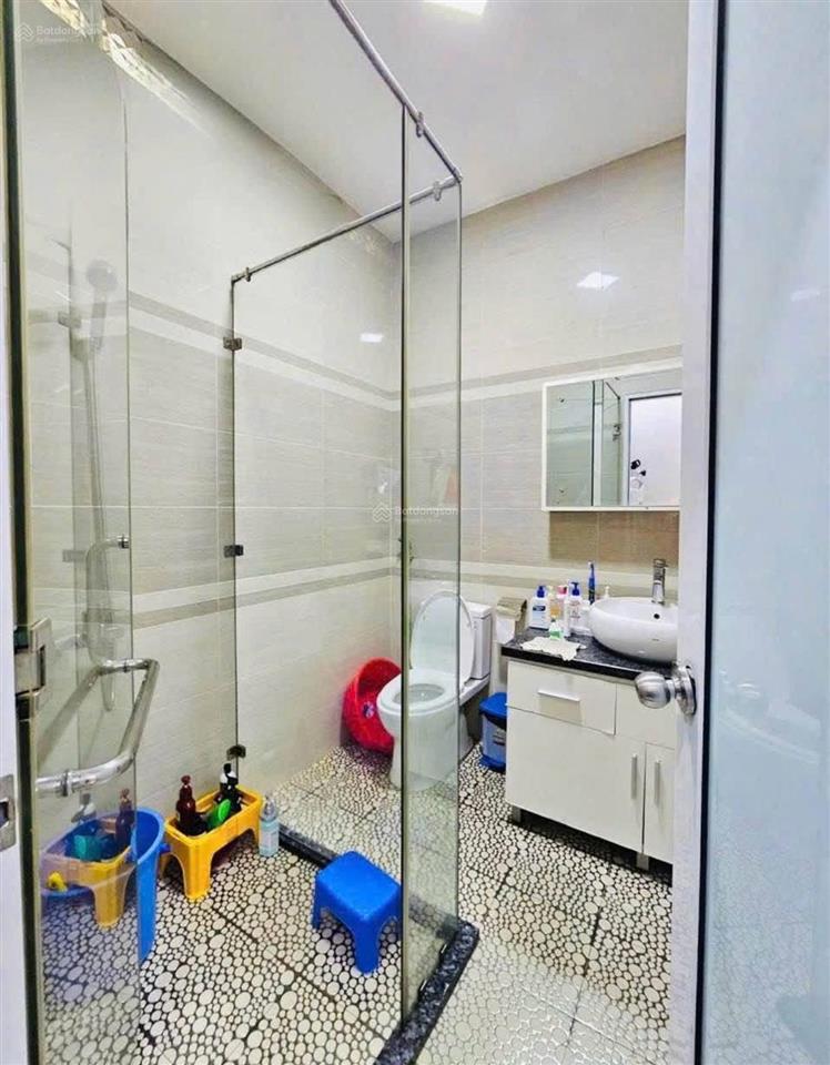 Cho thuê nhà nguyên căn 1 trệt 2 lầu mặt tiền đường võ thị sáu giá thuê chỉ 16tr/tháng