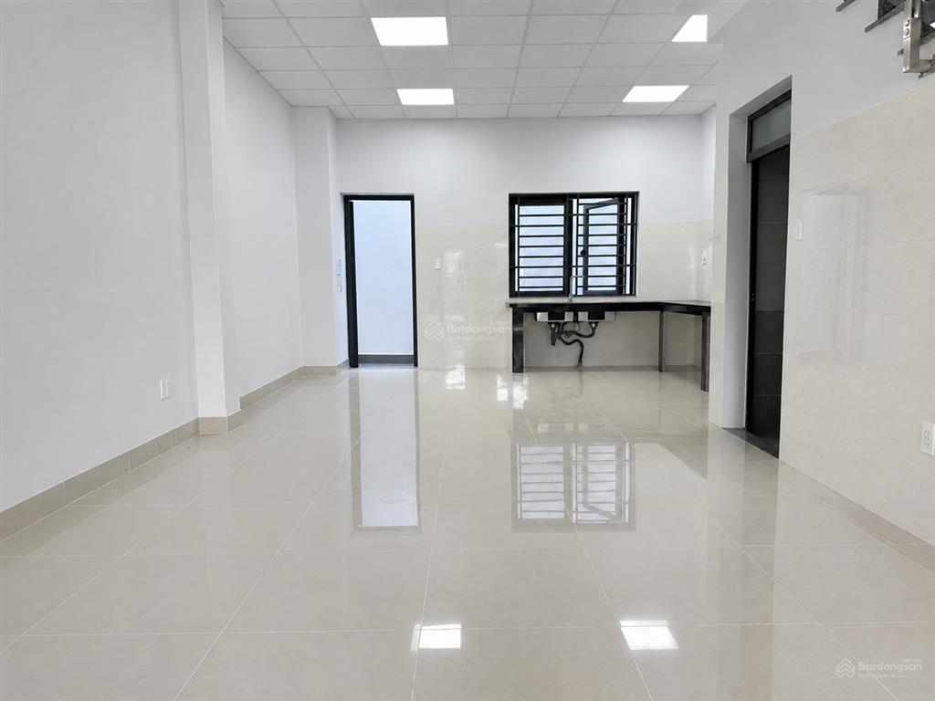 Cho thuê nhà 1 trệt 3 lầu mới đẹp khu dân cư hiện đại trung tâm biên hoà