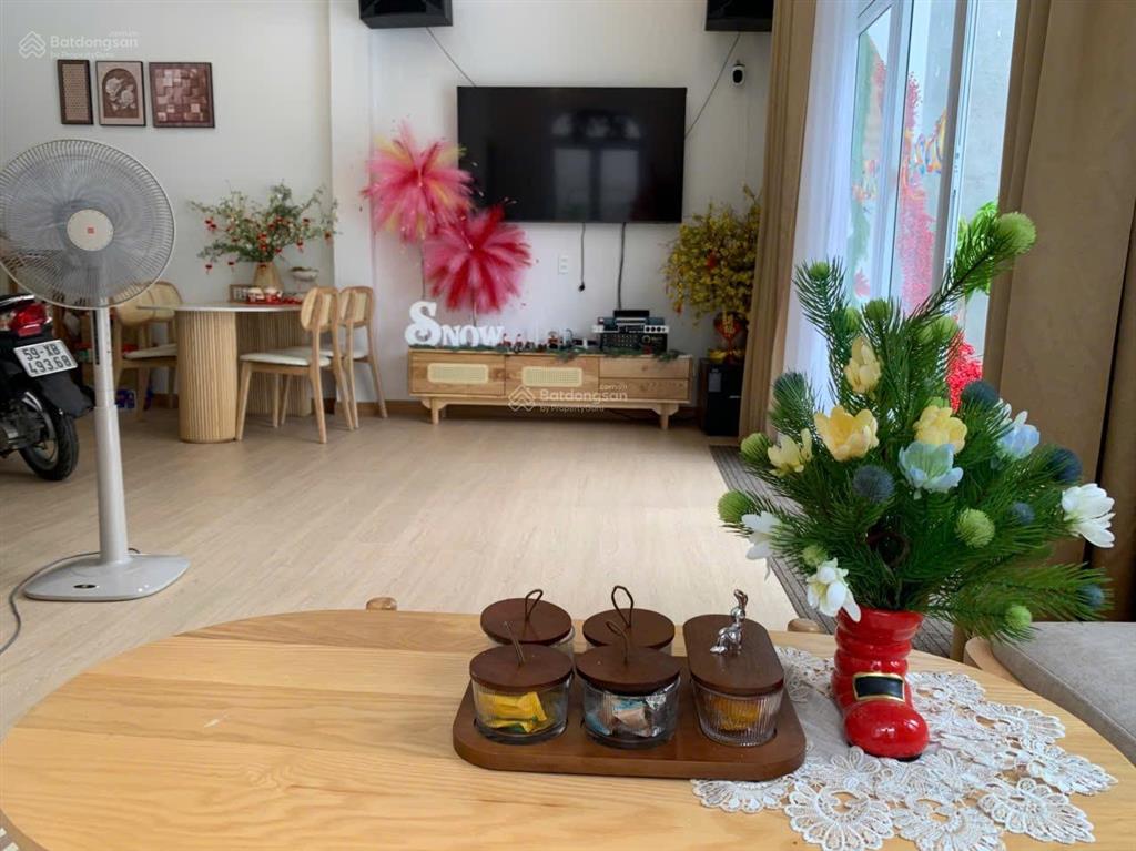 Cho thuê căn nhà cấp 4 hố nai cũ nay là phường long bình full nội thất siêu dễ thương