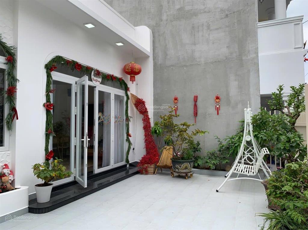 Cho thuê căn nhà cấp 4 hố nai cũ nay là phường long bình full nội thất siêu dễ thương