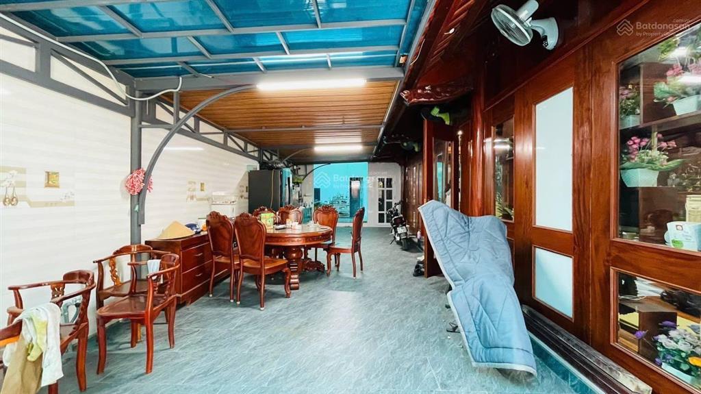 Cho thuê căn nhà gỗ đẹp kdc bửu long, gần chung cư a6a7, bến xe biên hoà