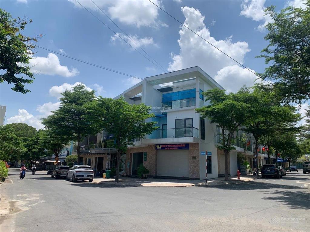 Cho thuê nhà nguyên căn 1 trệt 2 lầu góc 2 mặt tiền kdc long châu  p. tam hiệp
