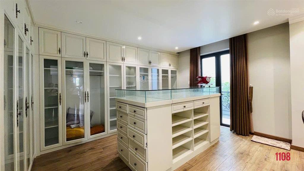Cho thuê biệt thự ngang 12m hiện đại full nội thất khu d2d, phường trấn biên