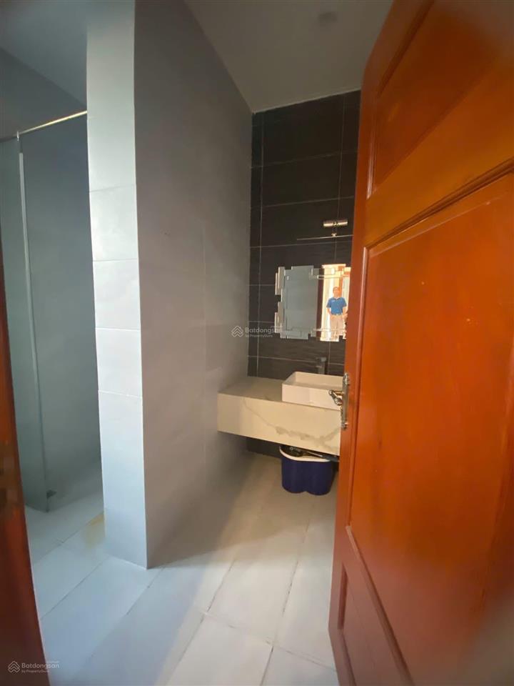 Cho thuê nhà đẹp góc 2 mặt tiền khu dân cư d2d võ thị sáu