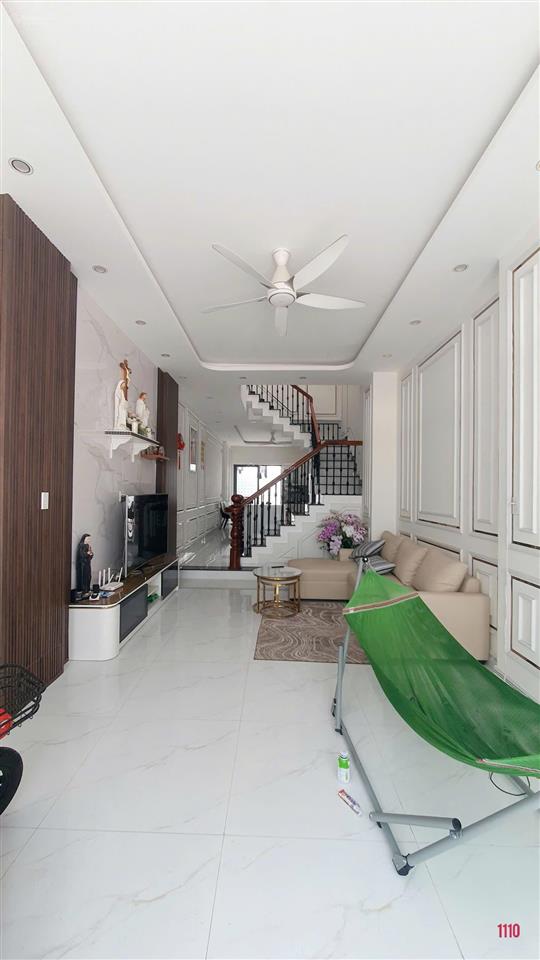 Cho thuê nhà đẹp 1 trệt 2 lầu nguyên căn khu d2d, đường n12