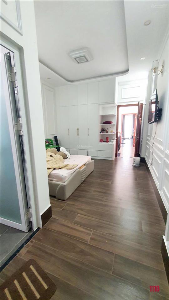 Cho thuê nhà đẹp 1 trệt 2 lầu nguyên căn khu d2d, đường n12