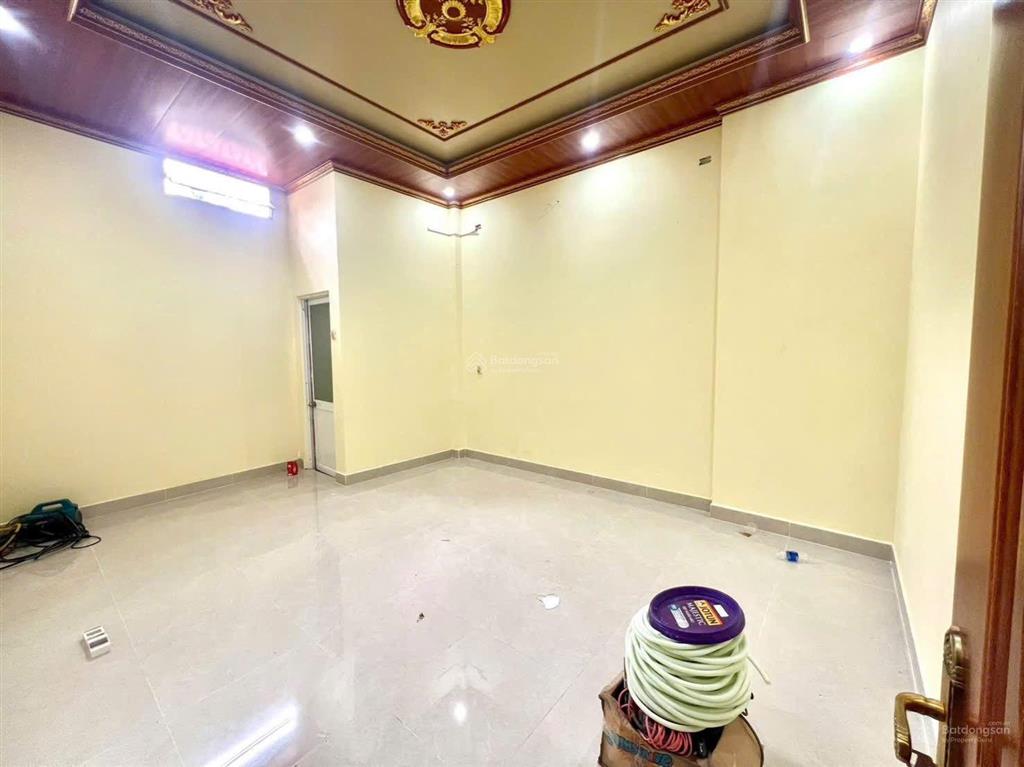 Cho thuê nhà 1t2l ngang 8m mới sơn sửa 100% ngay trung tâm biên hòa