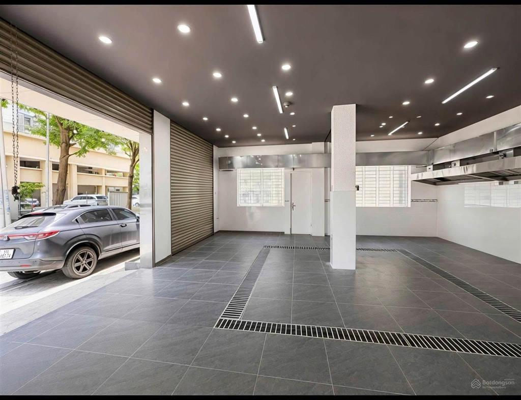 Cho thuê tòa nhà góc 2 mặt tiền building 20 phòng giá 50 triệu