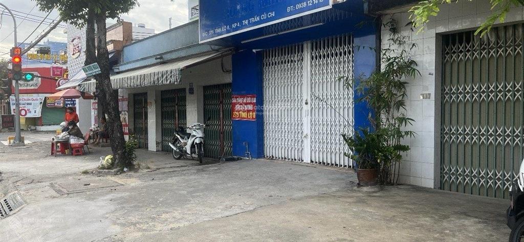 Nhà mặt tiền tỉnh lộ 8  dt 200m2 shr hướng tây bắc  bán/hoán đổi bù tiền  thẩm định độc lập