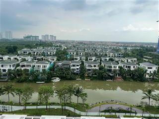 Chính chủ gửi bán 68m2 sky oasis, ecopark. view biệt thự đảo. giá 5 tỷ.  0973 792 ***
