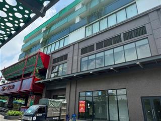 Chính chủ cho thuê shophouse mặt tiền rộng parking zone 4 vinhome smart city