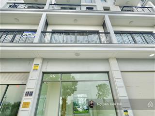 Cần bán shophouse 75m2 view công viên ngón tay. giá 29 tỷ