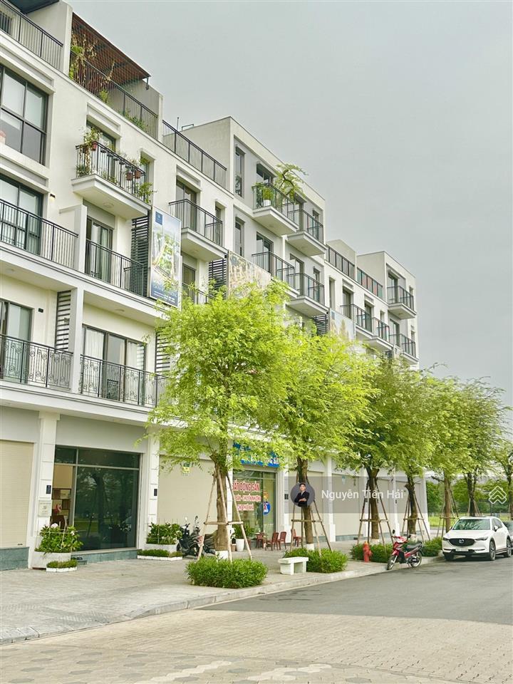 Bán căn shophouse 75m view công viên trung tâm, vị trí đẹp giai đoạn 2. giá bán 35 tỷ.