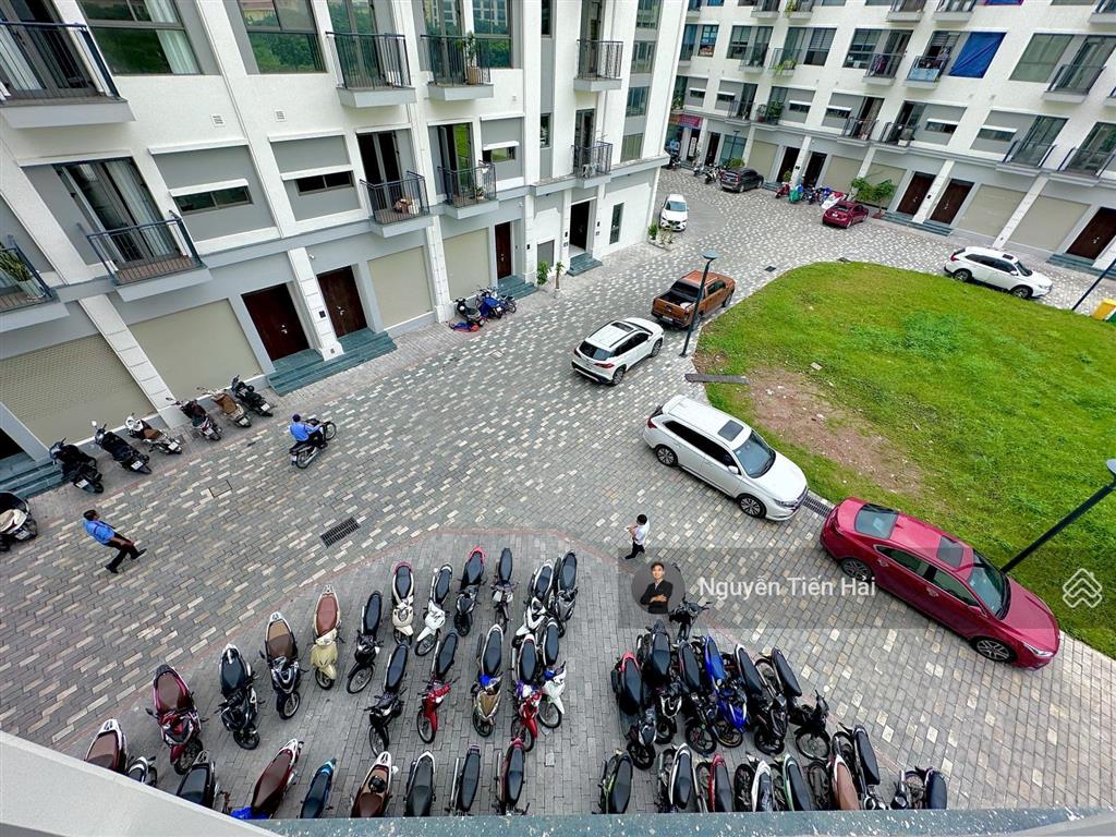 Bán căn góc diện tích 209m2 the manor central park. giá 60 tỷ